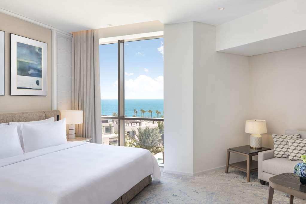 Address Beach Resort Fujairah Værelse billede